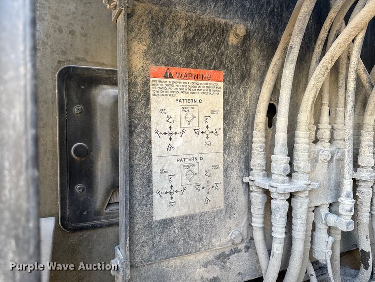 image for item OE9523 2006 Link-Belt 330LX excavator