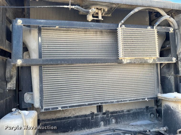 image for item OE9523 2006 Link-Belt 330LX excavator