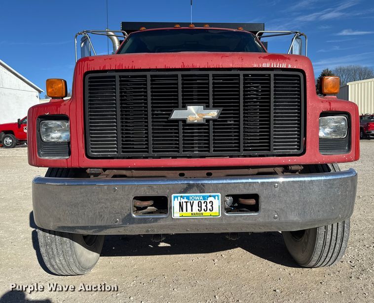 image for item OE9540 1995 Chevrolet Kodiak C6500 dump truck
