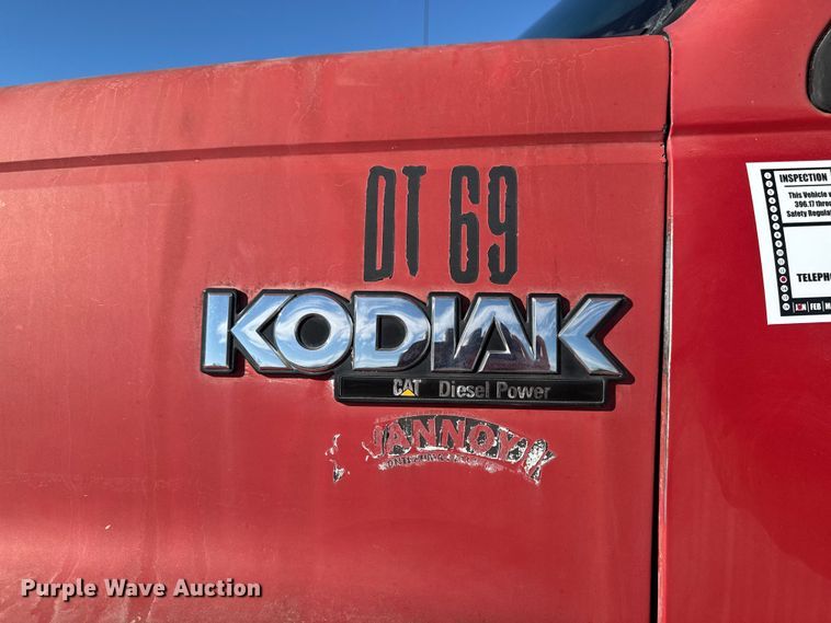 image for item OE9540 1995 Chevrolet Kodiak C6500 dump truck