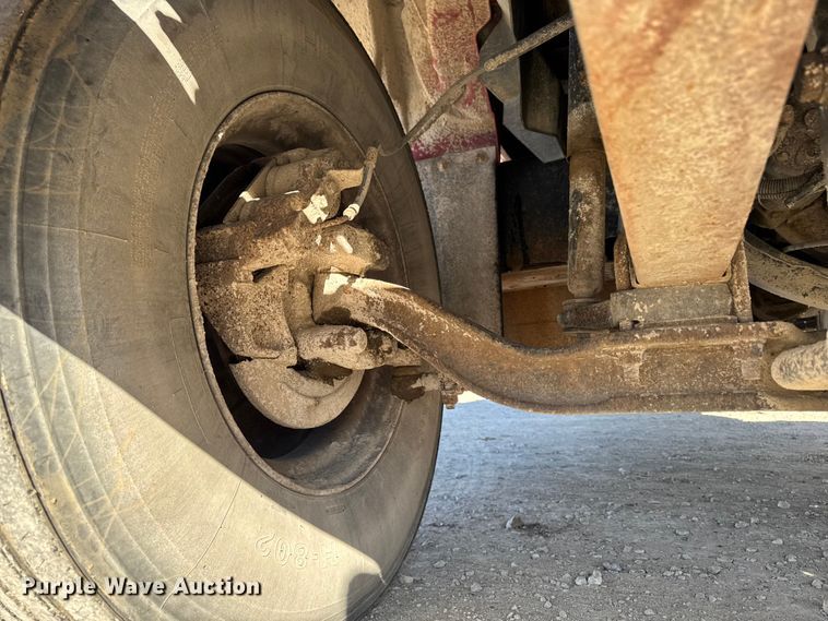 image for item OE9540 1995 Chevrolet Kodiak C6500 dump truck