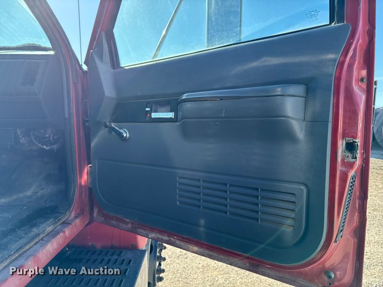 image for item OE9540 1995 Chevrolet Kodiak C6500 dump truck