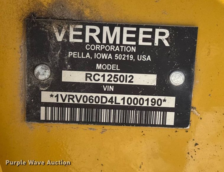 image for item OE9541 2020 Vermeer RTX1250i2 vibratory cable plow