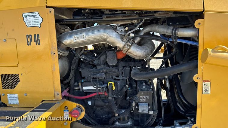 image for item OE9541 2020 Vermeer RTX1250i2 vibratory cable plow