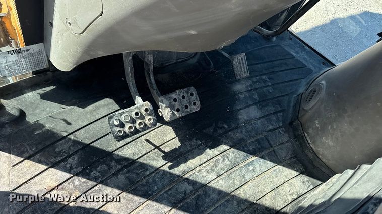 image for item OE9542 2014 Case 580 Super N backhoe