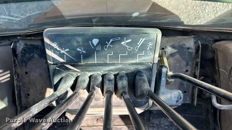 image for item OE9542 2014 Case 580 Super N backhoe