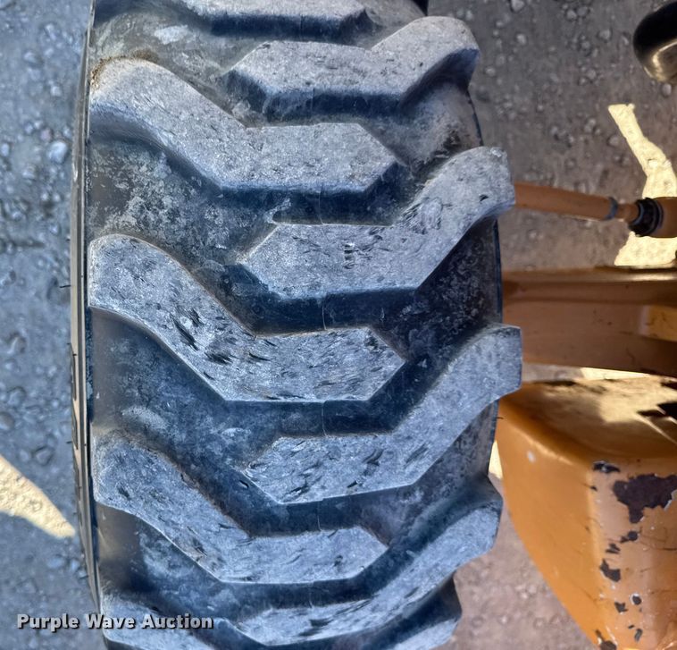 image for item OE9542 2014 Case 580 Super N backhoe