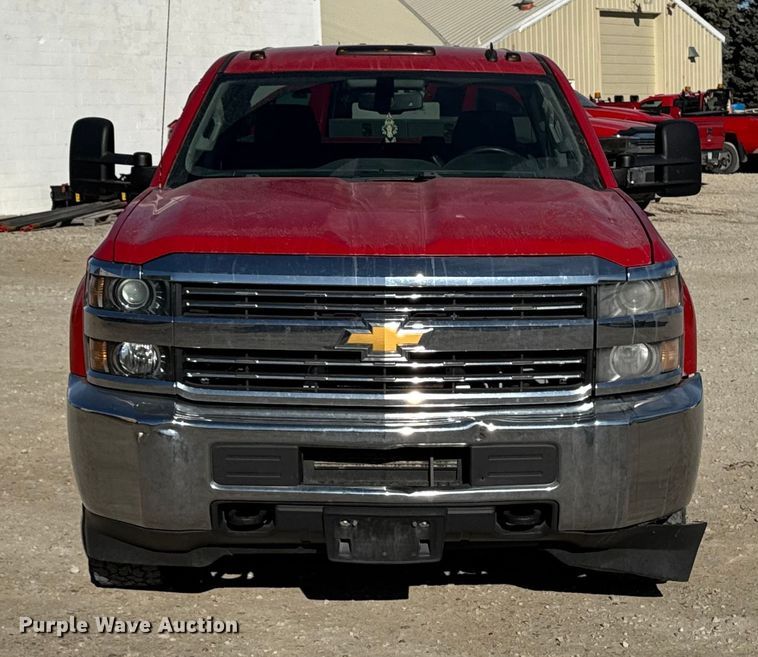 image for item OE9543 2015 Chevrolet Silverado 2500HD Ext. Cab pickup truck