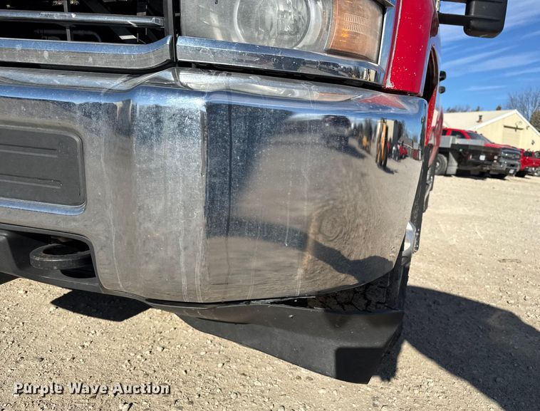 image for item OE9543 2015 Chevrolet Silverado 2500HD Ext. Cab pickup truck