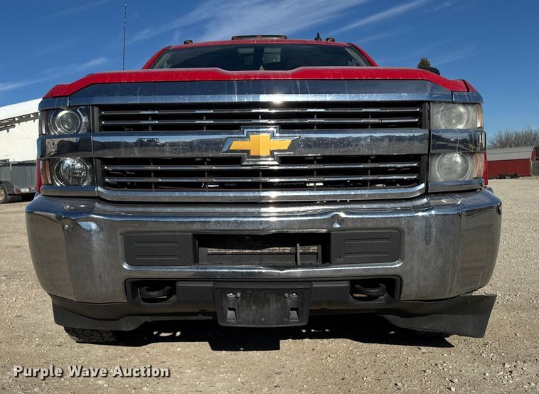 image for item OE9543 2015 Chevrolet Silverado 2500HD Ext. Cab pickup truck