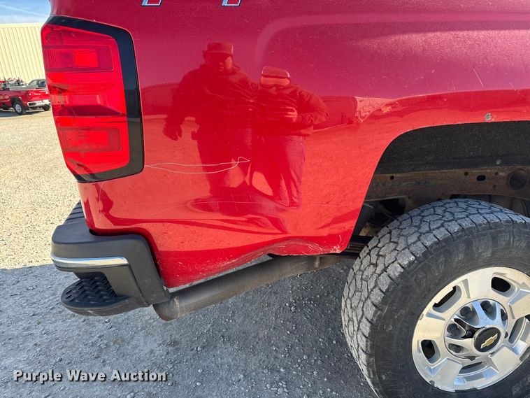 image for item OE9543 2015 Chevrolet Silverado 2500HD Ext. Cab pickup truck