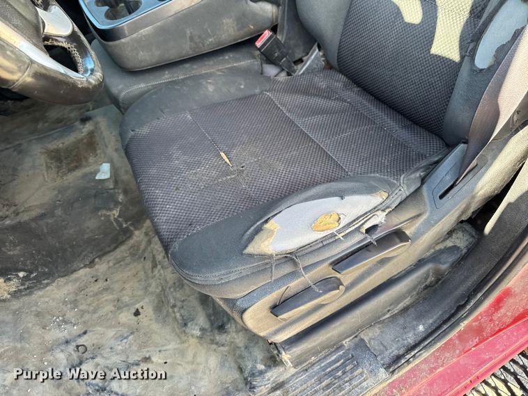 image for item OE9543 2015 Chevrolet Silverado 2500HD Ext. Cab pickup truck