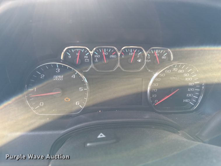 image for item OE9543 2015 Chevrolet Silverado 2500HD Ext. Cab pickup truck