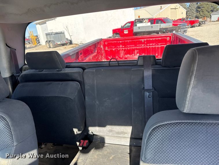 image for item OE9543 2015 Chevrolet Silverado 2500HD Ext. Cab pickup truck