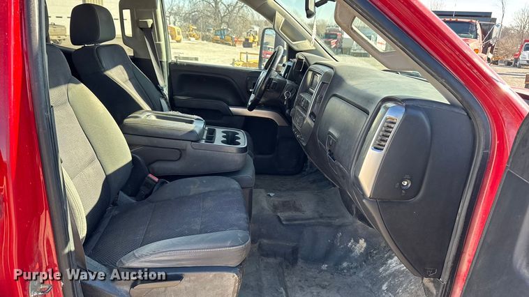 image for item OE9543 2015 Chevrolet Silverado 2500HD Ext. Cab pickup truck