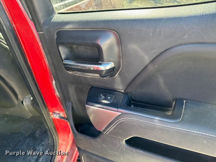 image for item OE9543 2015 Chevrolet Silverado 2500HD Ext. Cab pickup truck