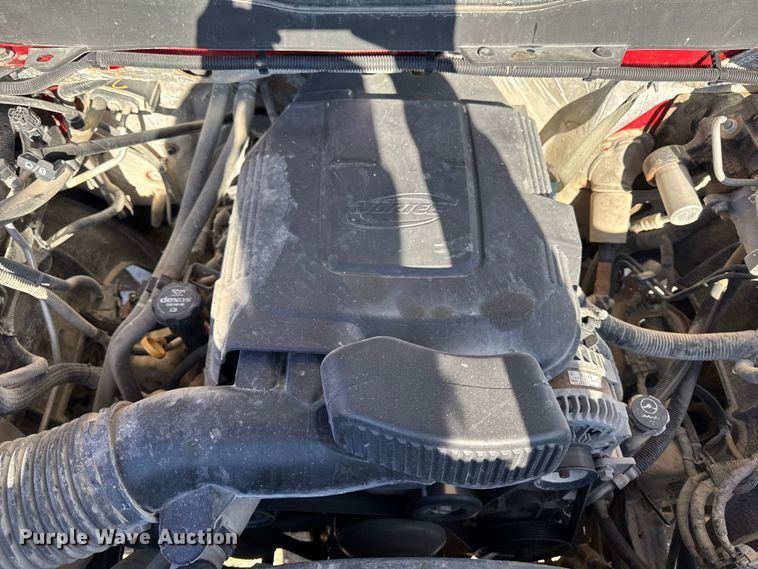 image for item OE9543 2015 Chevrolet Silverado 2500HD Ext. Cab pickup truck