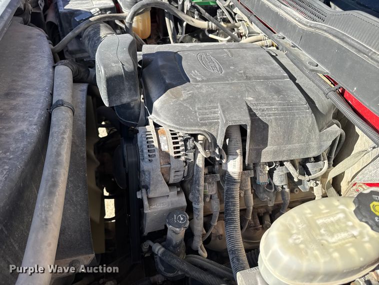 image for item OE9543 2015 Chevrolet Silverado 2500HD Ext. Cab pickup truck