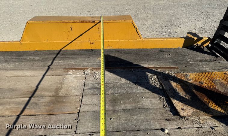 image for item OE9544 1999 Redi-Haul equipment trailer