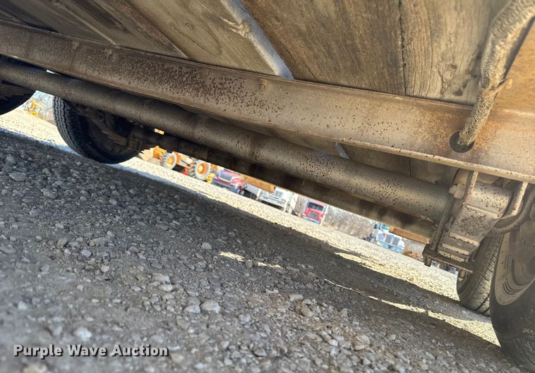 image for item OE9544 1999 Redi-Haul equipment trailer