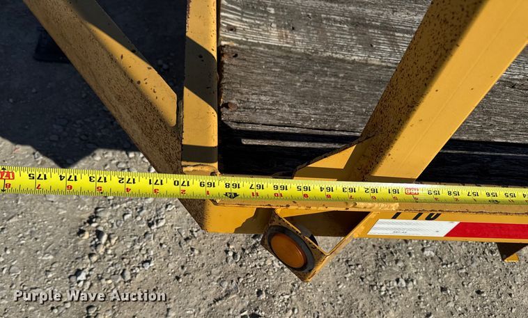 image for item OE9544 1999 Redi-Haul equipment trailer