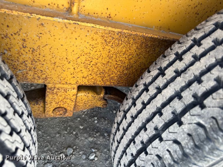 image for item OE9544 1999 Redi-Haul equipment trailer