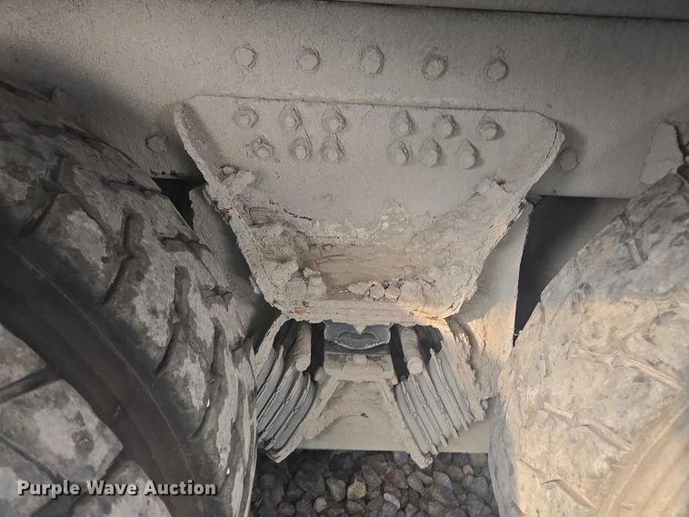 image for item YA1451 2018 Kenworth T880 dump truck