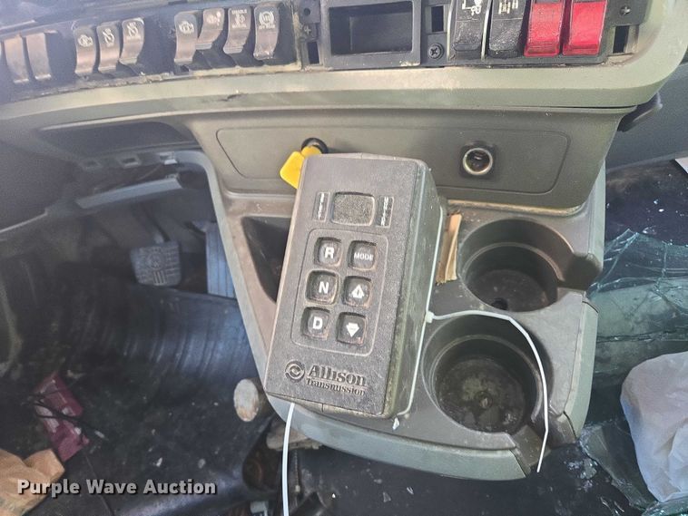 image for item YA1451 2018 Kenworth T880 dump truck