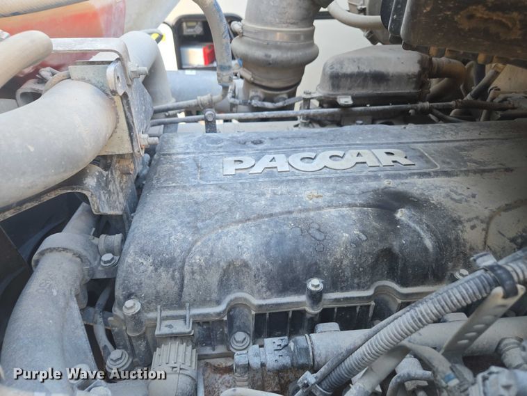 image for item YA1451 2018 Kenworth T880 dump truck