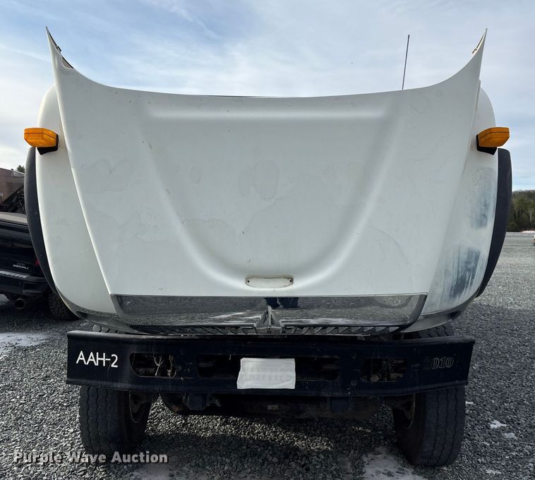 image for item YA1510 2005 International 7500  dump truck