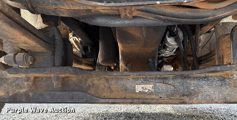 image for item YA1510 2005 International 7500  dump truck