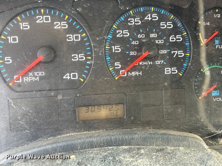 image for item YA1510 2005 International 7500  dump truck