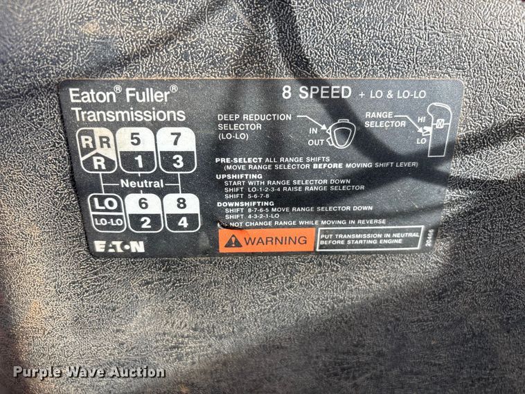 image for item YA1510 2005 International 7500  dump truck