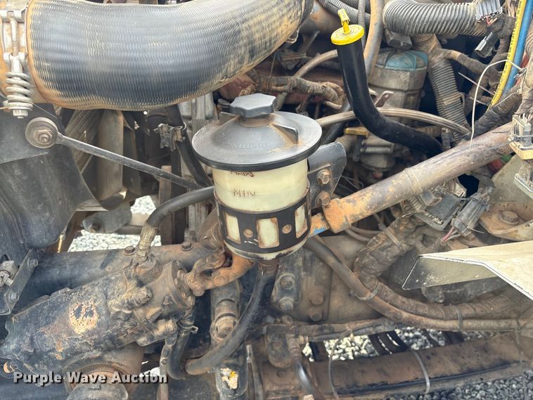 image for item YA1510 2005 International 7500  dump truck