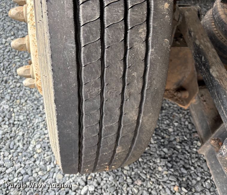 image for item YA1510 2005 International 7500  dump truck