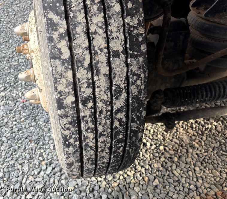 image for item YA1510 2005 International 7500  dump truck