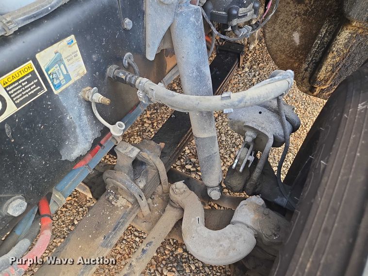 image for item YA1537 2021 Kenworth T880 dump truck