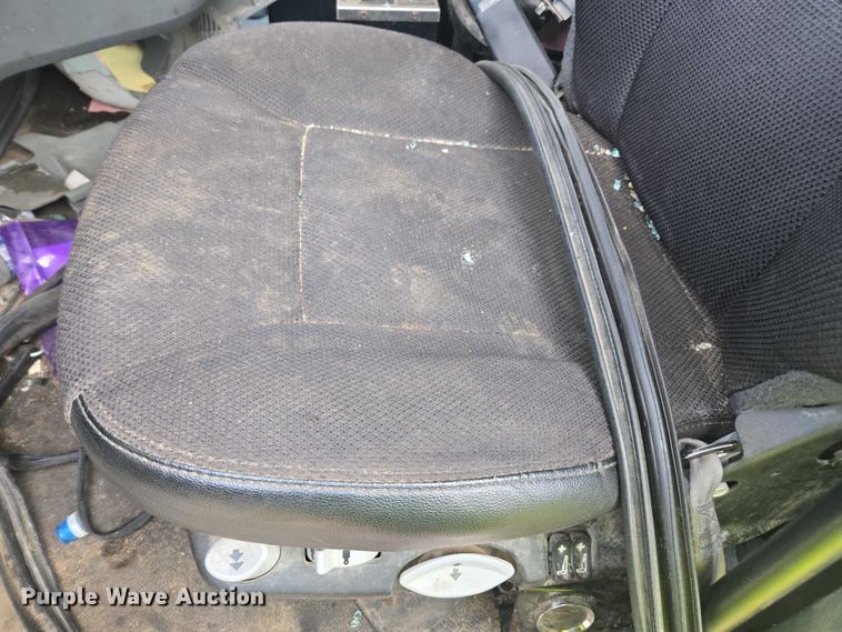 image for item YA1537 2021 Kenworth T880 dump truck