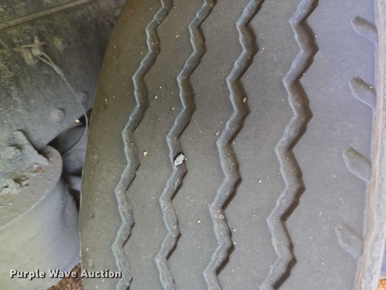 image for item YA1537 2021 Kenworth T880 dump truck