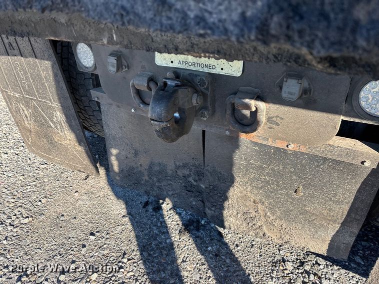 image for item YA1725 2020 Kenworth T880 dump truck