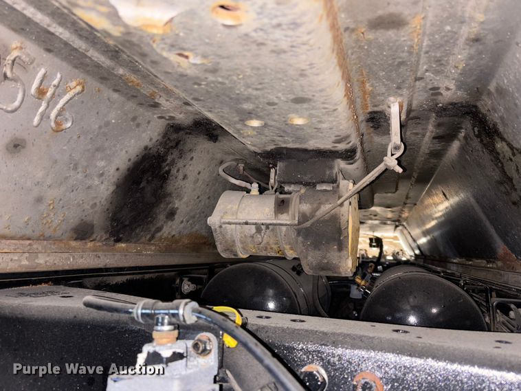 image for item YA1725 2020 Kenworth T880 dump truck