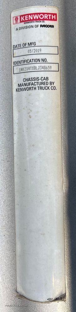 image for item YA1725 2020 Kenworth T880 dump truck