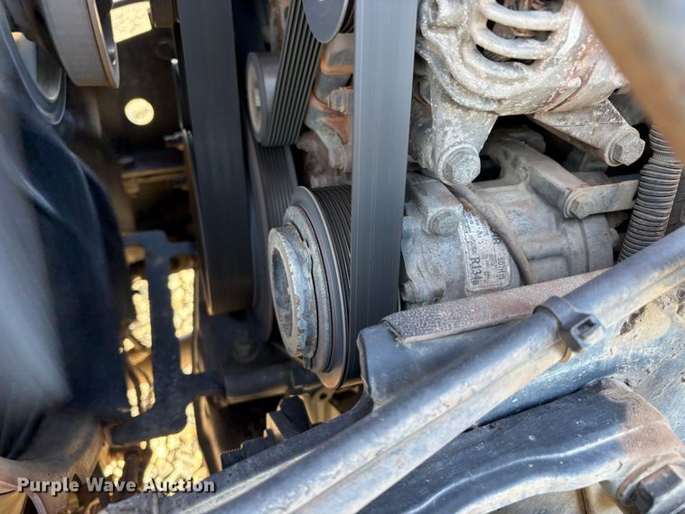 image for item YA1727 2018 Peterbilt 579  dump truck