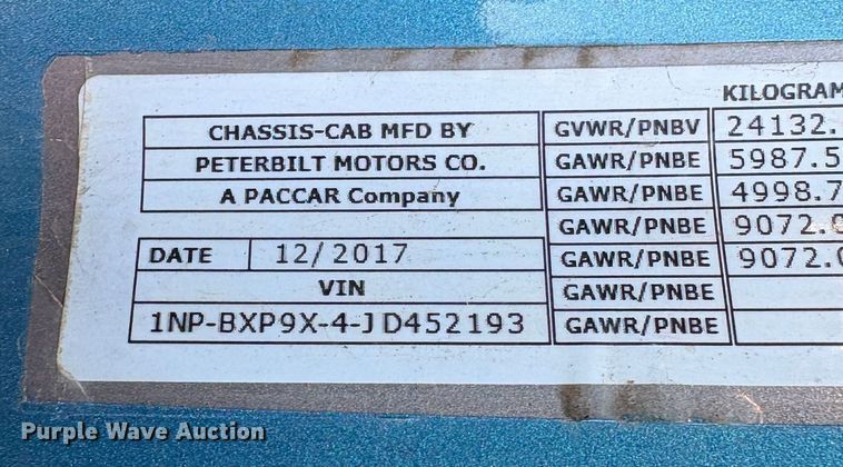 image for item YA1727 2018 Peterbilt 579  dump truck