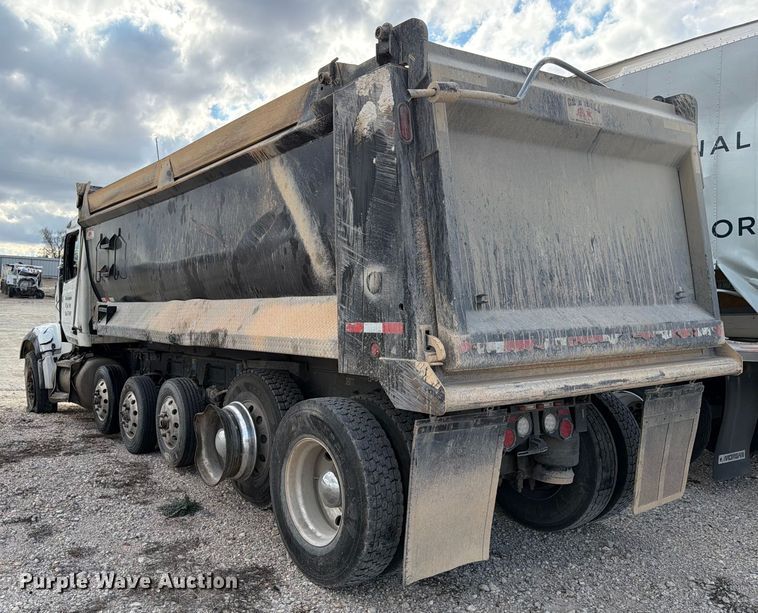 image for item YA2027 2025 Peterbilt 567 dump truck