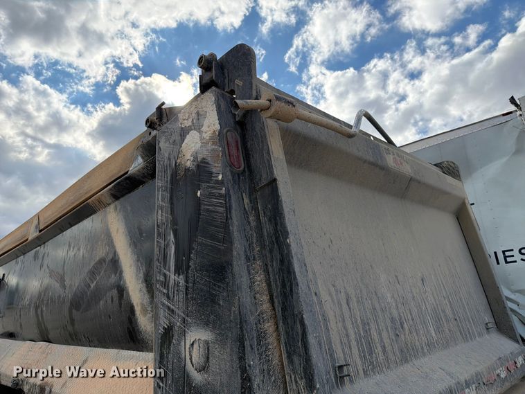 image for item YA2027 2025 Peterbilt 567 dump truck