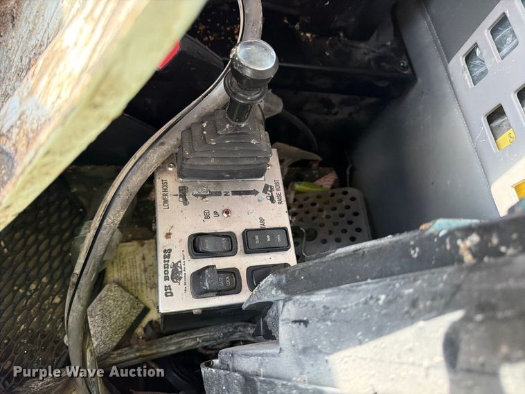 image for item YA2027 2025 Peterbilt 567 dump truck