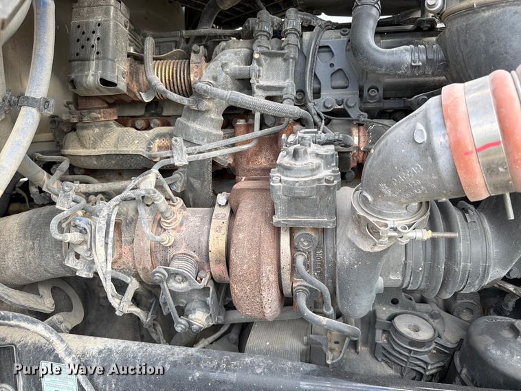 image for item YA2027 2025 Peterbilt 567 dump truck