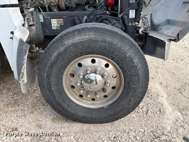 image for item YA2027 2025 Peterbilt 567 dump truck