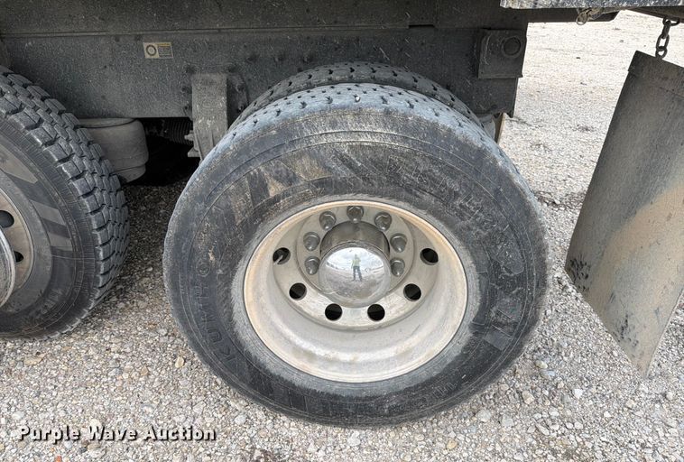 image for item YA2027 2025 Peterbilt 567 dump truck